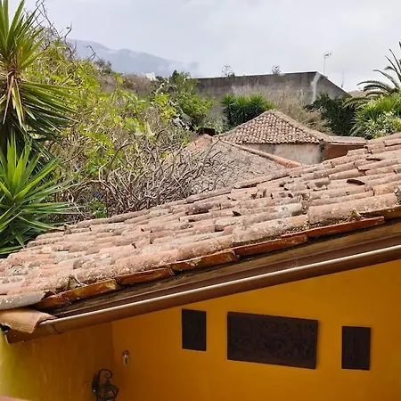 La Hacienda Colonial