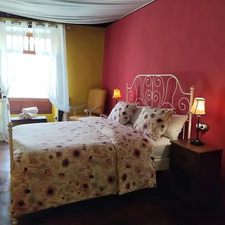 La Hacienda Colonial